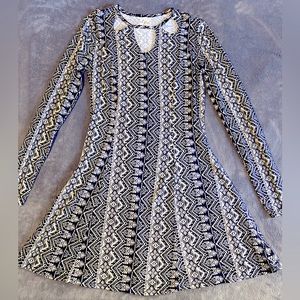 Black and white funky dress!